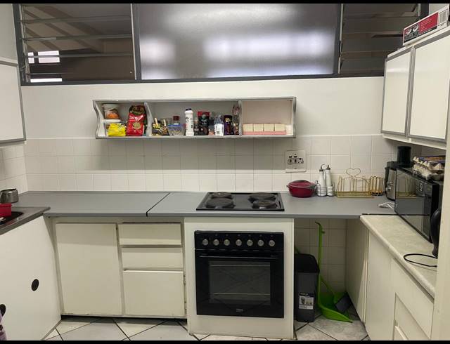 2.5 BEDROOM APARTMENT RENTED IN AMANZIMTOTI